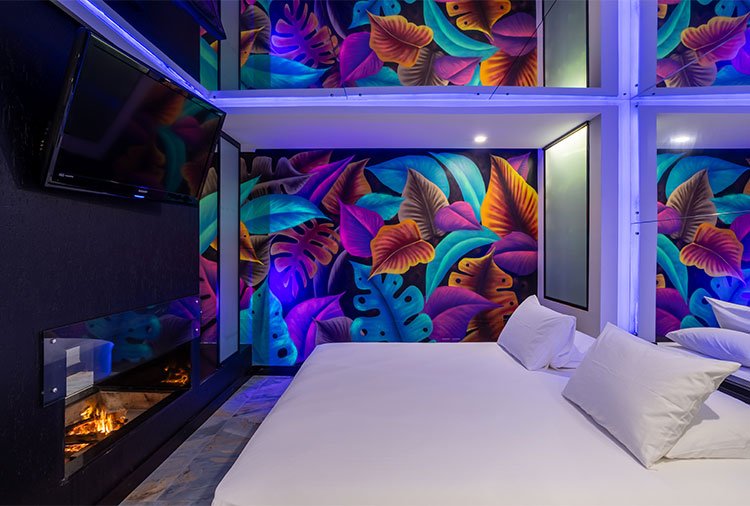 Suíte Lounge Neon 37 - Bangalô Motel, Santa Maria