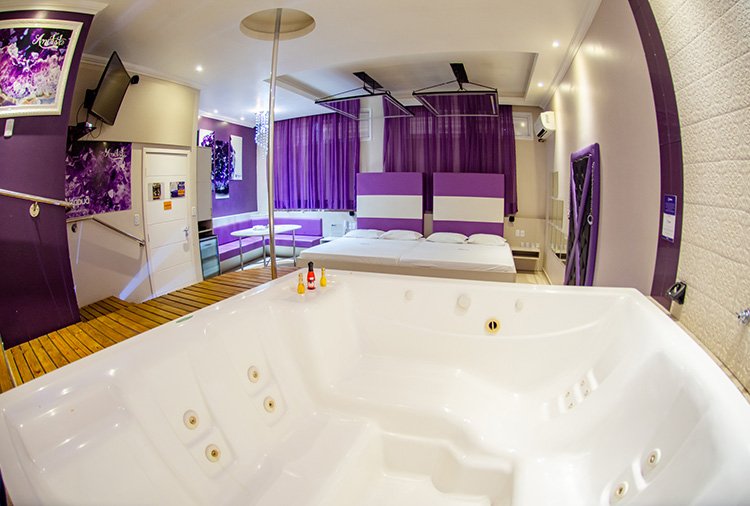 Suíte Master Ametista - Motel Itapuã - BR-287, Santa Maria