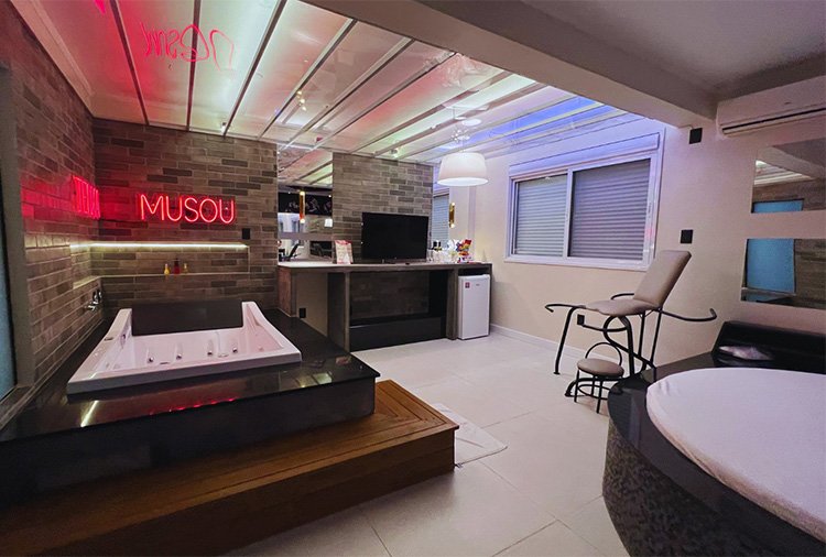 Suíte Premium Kyoto - Motel Itapuã - BR-287, Santa Maria