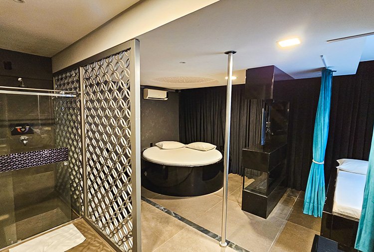 Suíte Master Cristal - Motel Itapuã - BR-287, Santa Maria