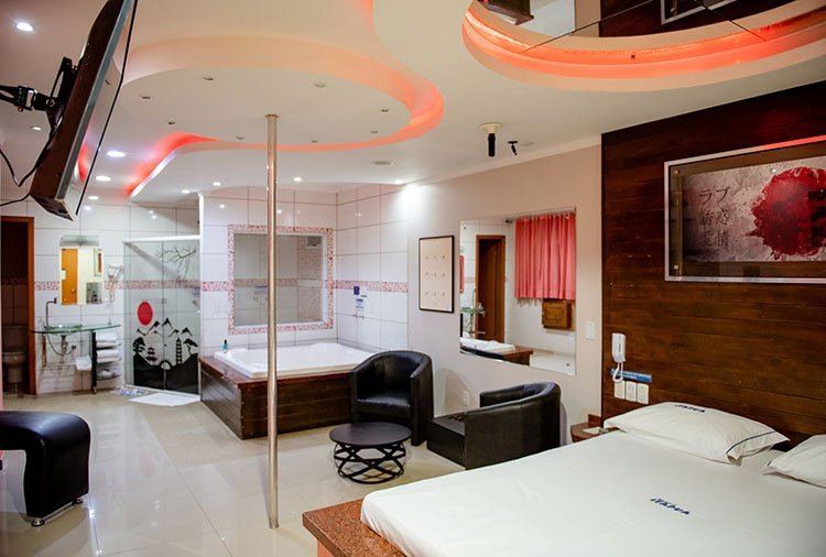 Suíte Top Tokio - Motel Nix, Santa Maria