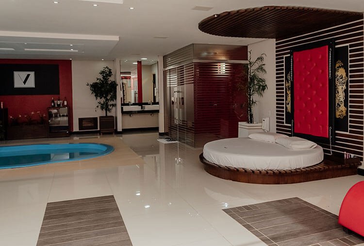 Suíte Velit Pool - Velit Premium - Saída para Barão, Erechim