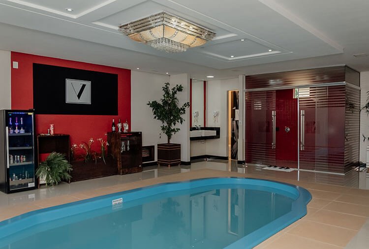 Velit Premium - Saída para Barão, Erechim - Suíte Velit Pool foto 12