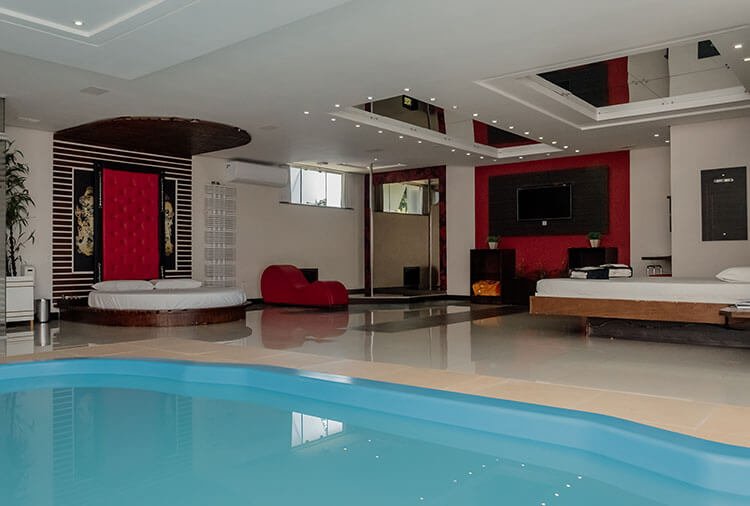 Velit Premium - Saída para Barão, Erechim - Suíte Velit Pool foto 9