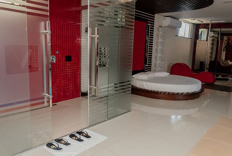Velit Premium - Saída para Barão, Erechim - Suíte Velit Pool foto 11
