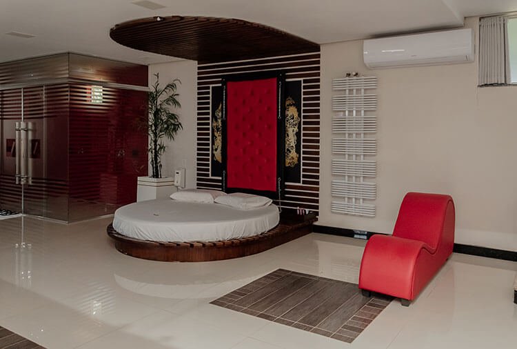 Velit Premium - Saída para Barão, Erechim - Suíte Velit Pool foto 2