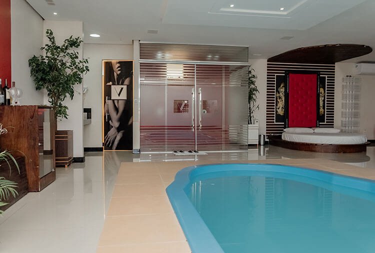 Velit Premium - Saída para Barão, Erechim - Suíte Velit Pool foto 10
