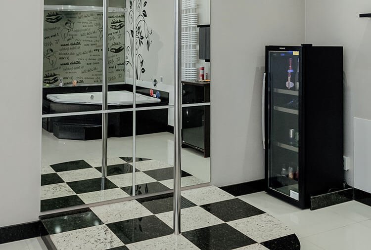 Velit Premium - Saída para Barão, Erechim - Suíte Lounge foto 5