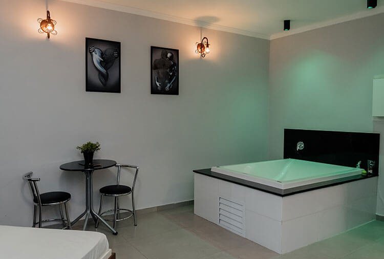 Velit Premium - Saída para Barão, Erechim - Suíte Hidro foto 12