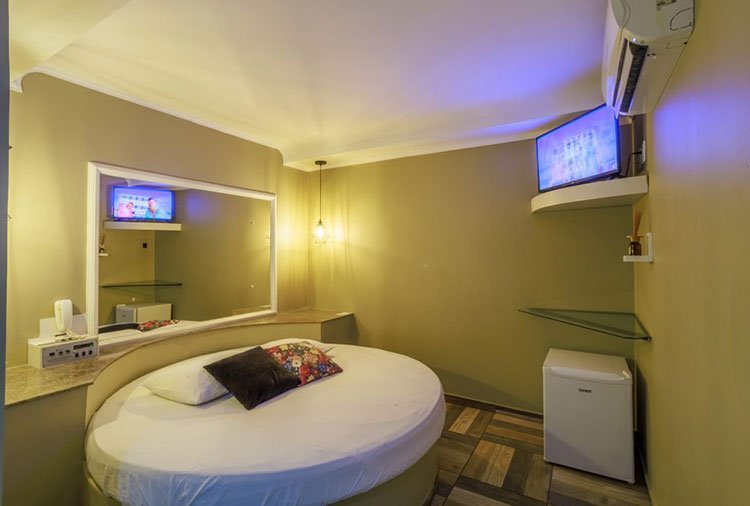 Suíte Luxo - Fantasy Motel, Carazinho