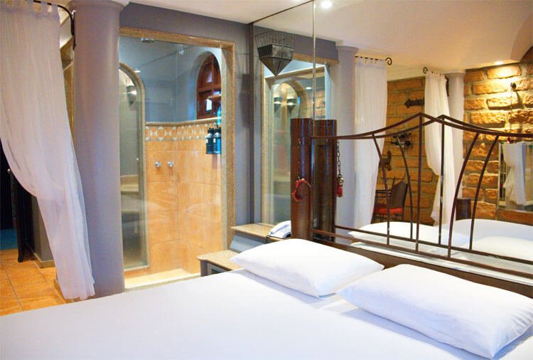 Camelot Motel Temático, São Leopoldo - Suíte s/ hidro foto 2
