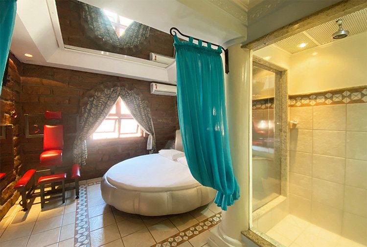 Camelot Motel Temático, São Leopoldo - Suíte s/ hidro foto 9