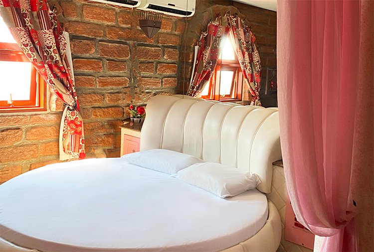 Camelot Motel Temático, São Leopoldo - Suíte s/ hidro foto 10