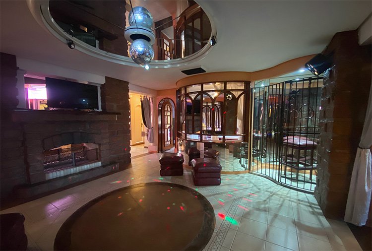 Camelot Motel Temático, São Leopoldo - Suíte Real foto 13