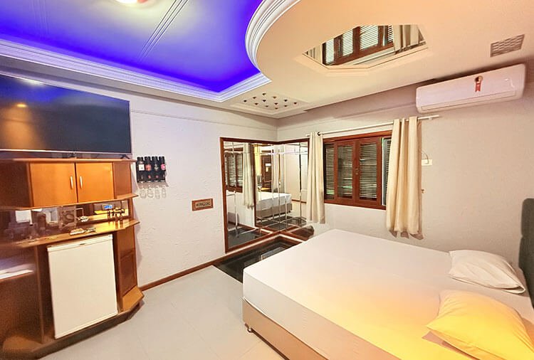 Suíte Hidro Light - Amy Motel - Blumenau, Blumenau