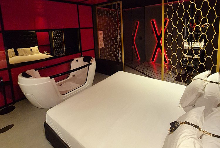 Luv Motel - Blumenau, Blumenau - Suíte Grey foto 2