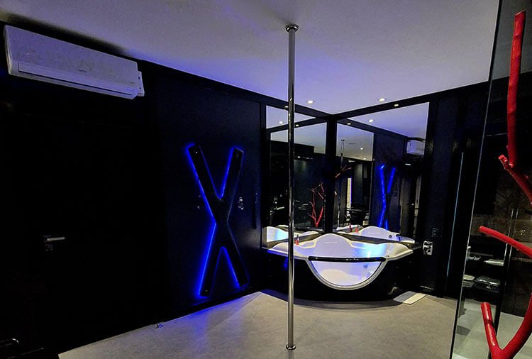 Luv Motel - Blumenau, Blumenau - Suíte Voyeur foto 3