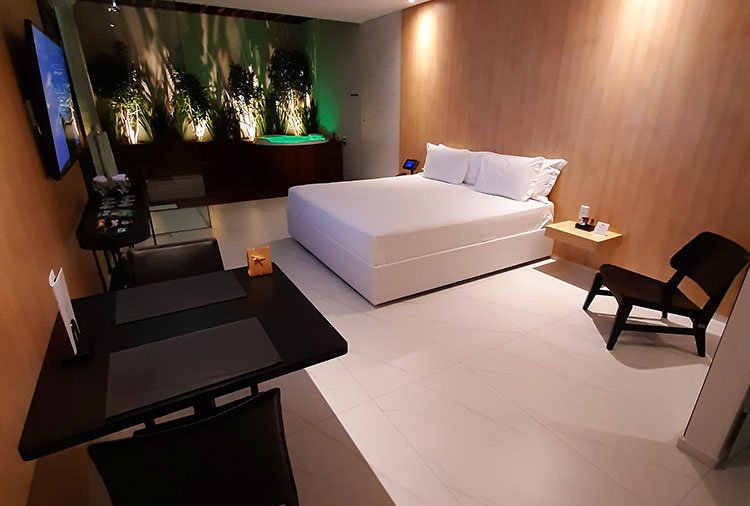 Luv Motel - Blumenau, Blumenau - Suíte Botanik foto 3