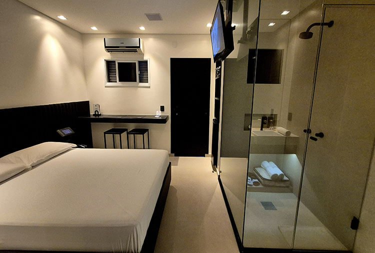 Luv Motel - Blumenau, Blumenau - Suíte Basic foto 2