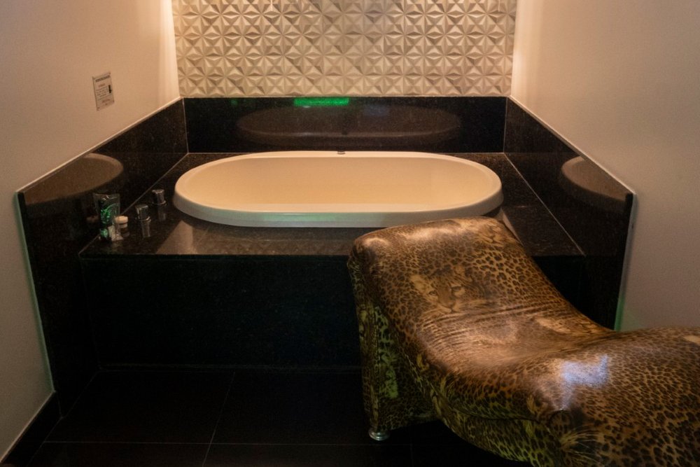 Motel Três Peixinhos, Blumenau - Suíte Tropical