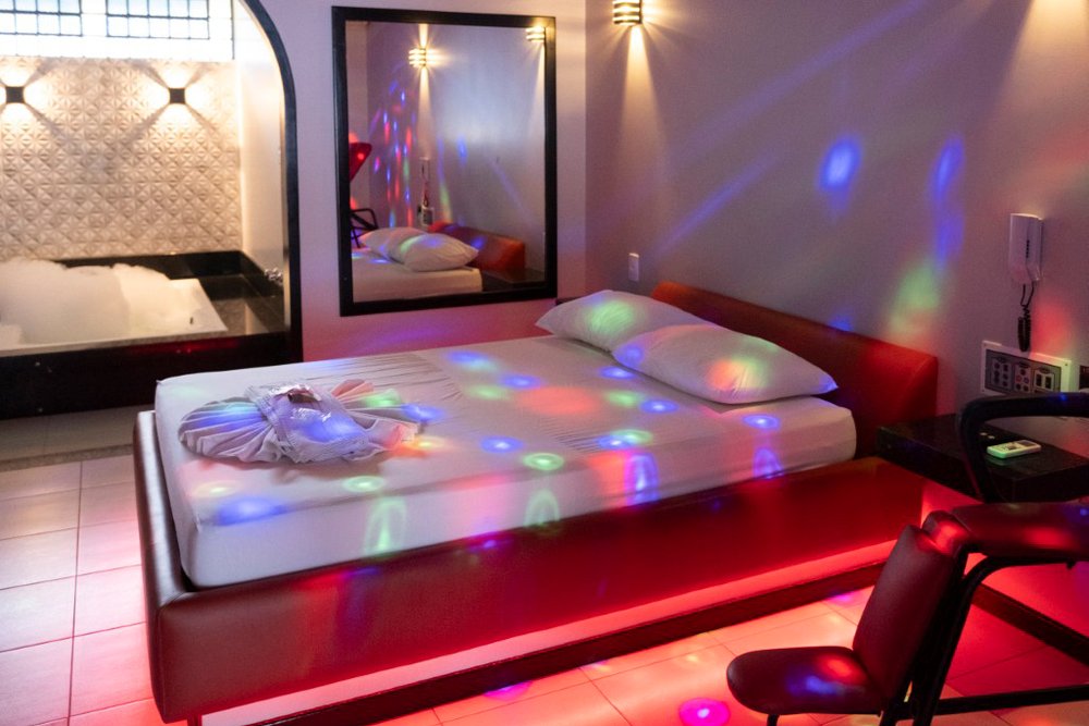 Suíte Tropical - Motel Três Peixinhos, Blumenau