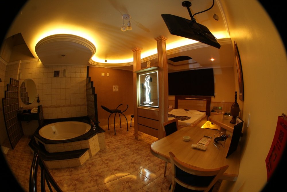 Suíte Super Luxo com Cadeira Erótica - Xenon Motel, Criciúma