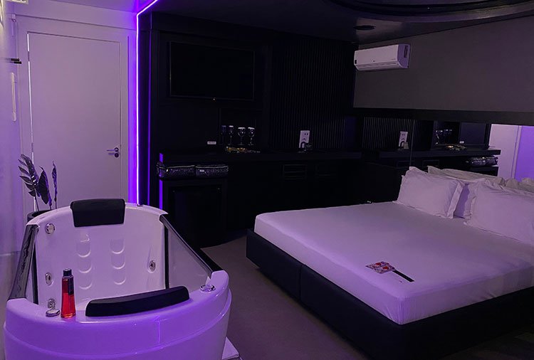 Suíte Aimée - Fou Motel, Porto Alegre