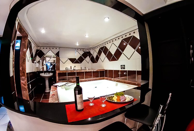 Manhattan Motel, Porto Alegre - Suíte Lounge foto 7