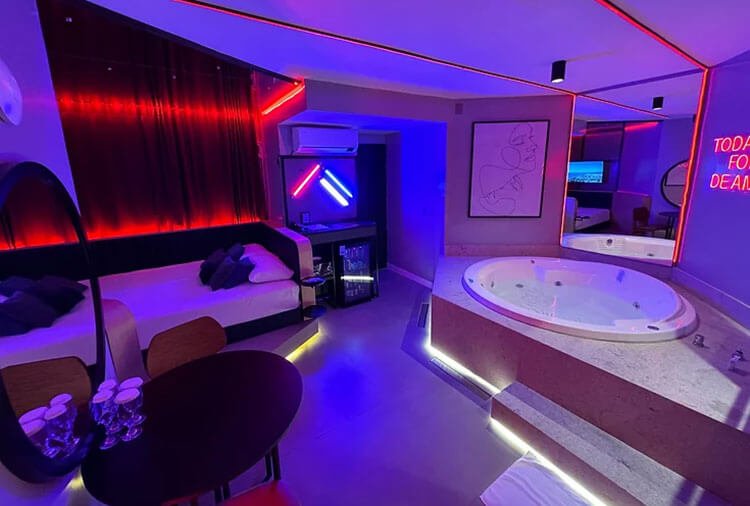 Suíte Lounge 101 - Manhattan Motel, Porto Alegre