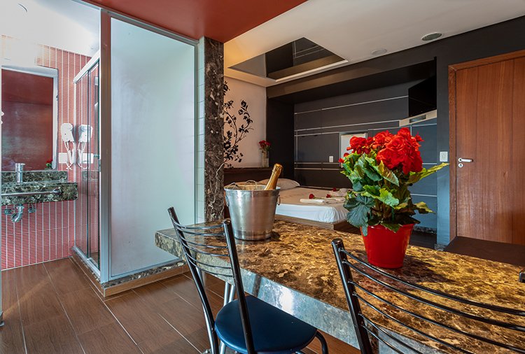 Motel Porto dos Casais, Porto Alegre - Suíte Standard Plus foto 8