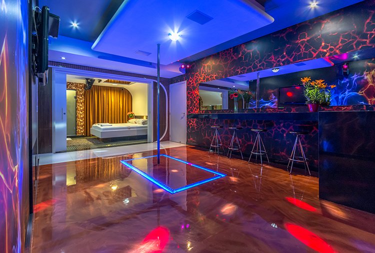 Motel Porto dos Casais, Porto Alegre - Suíte Diamond foto 3