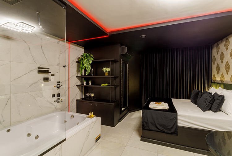 Suíte Hi Tech - Motel Medieval, Porto Alegre