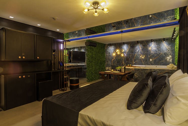 Motel Medieval, Porto Alegre - Suíte Living foto 2