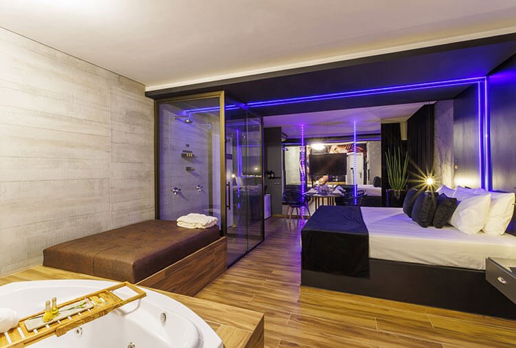 Suíte Natura - Motel Medieval, Porto Alegre