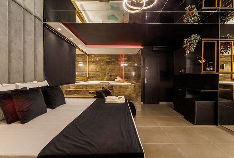 Suíte Black - Motel Medieval, Porto Alegre