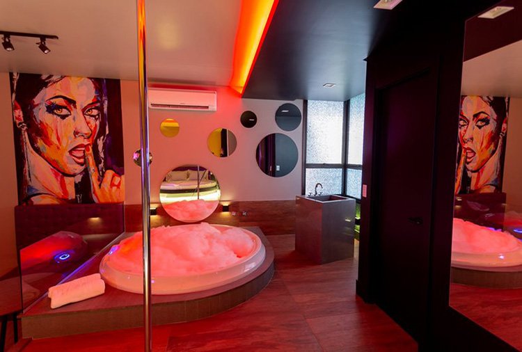 Viva Seu Motel, Porto Alegre - Suíte Viva Lounge foto 4