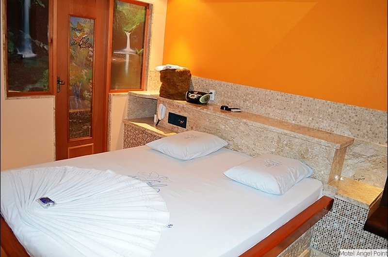 Apto Luxo com Hidro - Motel Angel Point, Porto Alegre