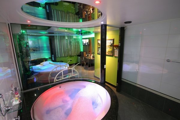 Motel Botafogo, Porto Alegre - Suíte Luxo com Hidro foto 2