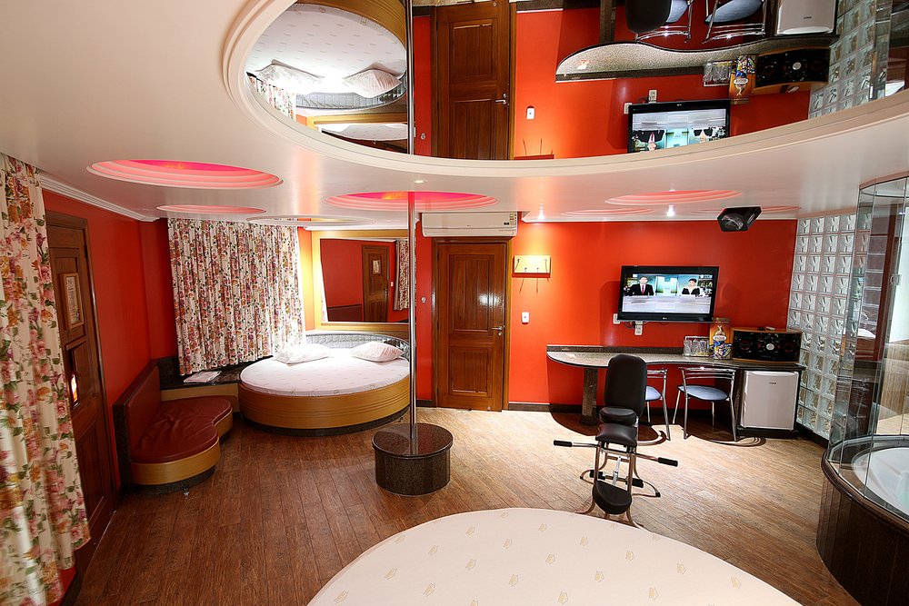 Suíte Maximus - Motel Coliseu, Porto Alegre