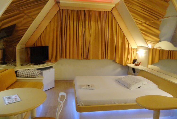 Cabana c/ Hidro - Motel dos Arcos, Porto Alegre
