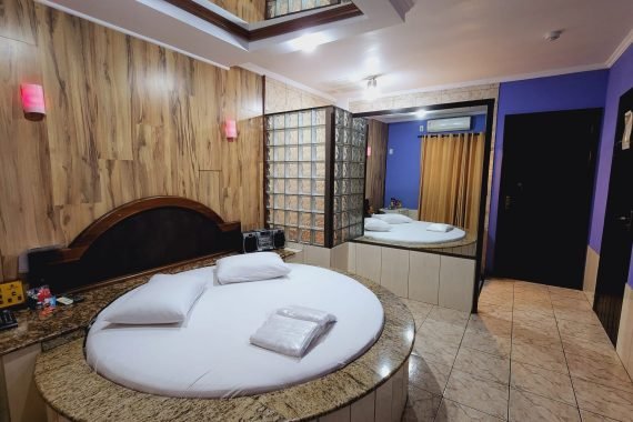 Suíte - Haifa Motel, Alvorada