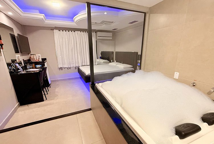 Suíte Hidro - Amy Motel - São José, São José