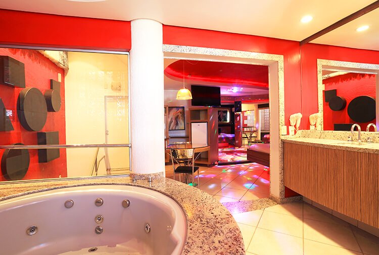 Motel Ylang Ylang, São José - Suíte Ylang Super foto 3