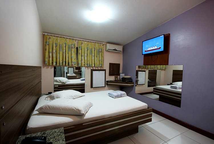Suíte Simples - Motel Epic Blue, São José