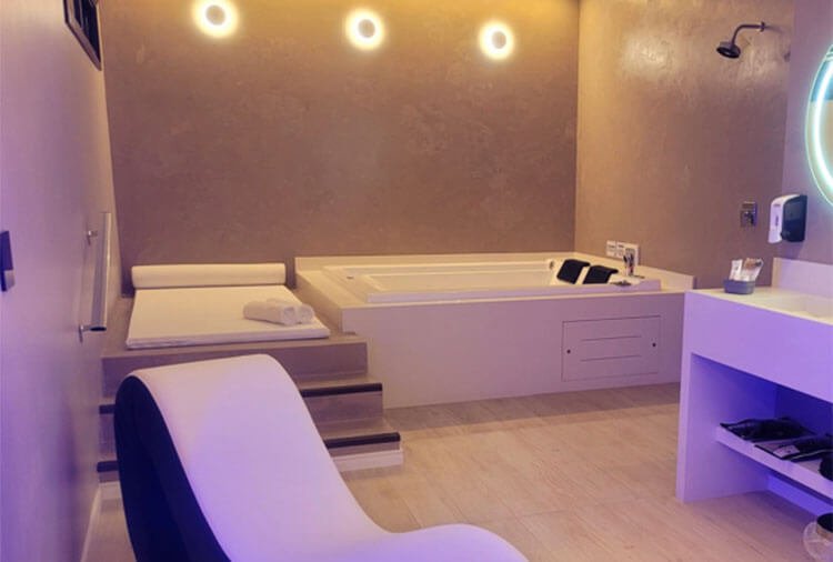 Motel Astral, Caxias do Sul - Suíte Spa 06 foto 5