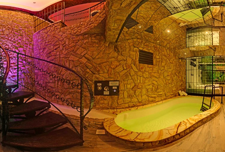 Motel Suíça - Suíte Medieval foto 6
