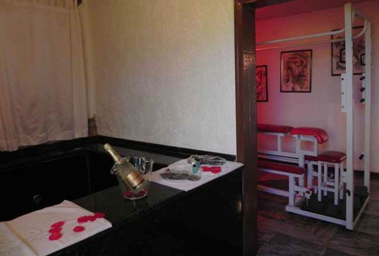 Motel Gêmeos - Tramandaí, Tramandaí - Suíte Especial com Piscina foto 6