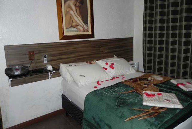 Motel Gêmeos - Tramandaí, Tramandaí - Suíte com Hidro foto 4