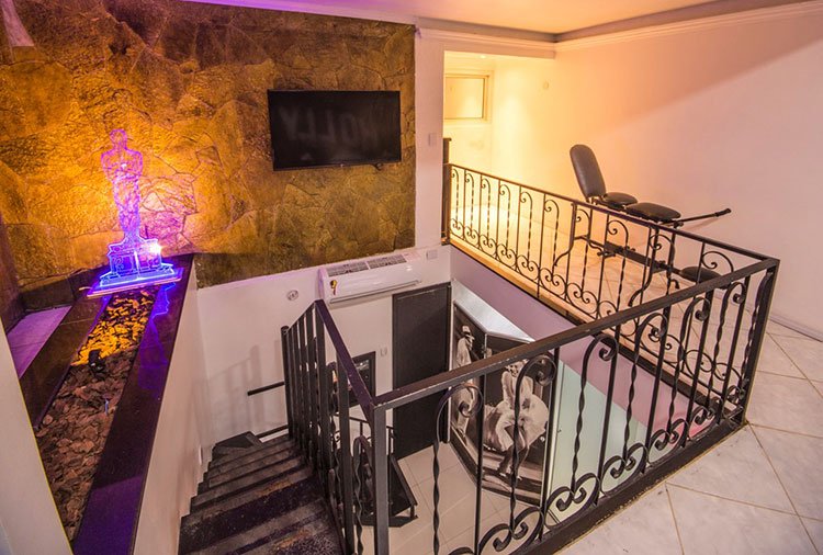 Motel Atenas - Canoas, Canoas - Suíte Duplex - Hollywood 25 foto 3