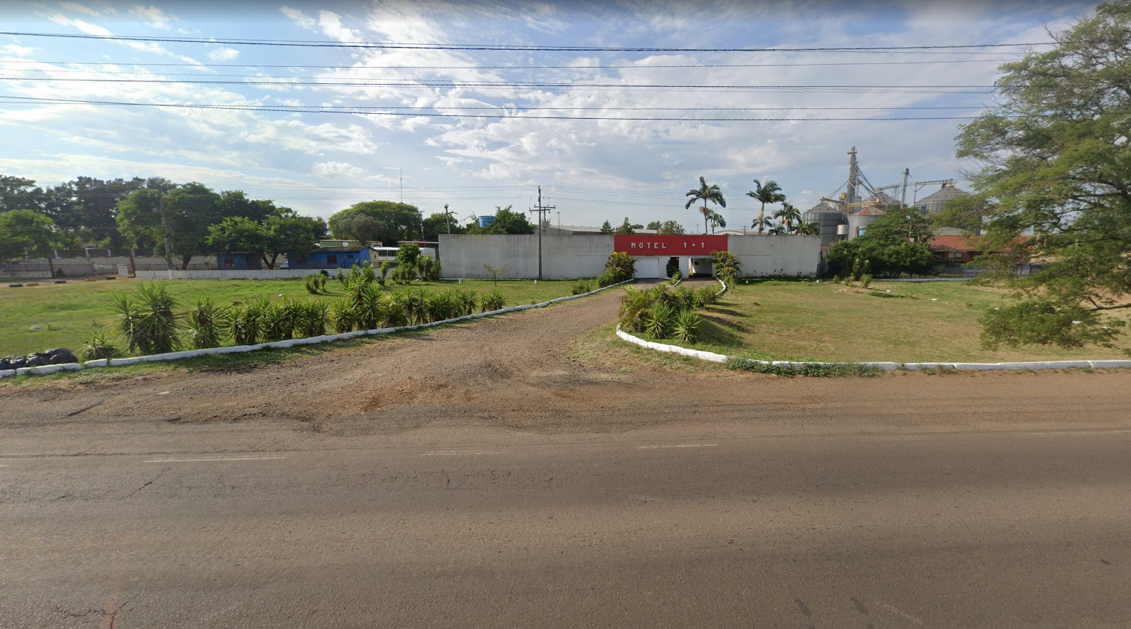 Motel 1+1, Uruguaiana